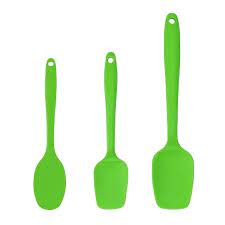 GREEN RUBBER SPATULA